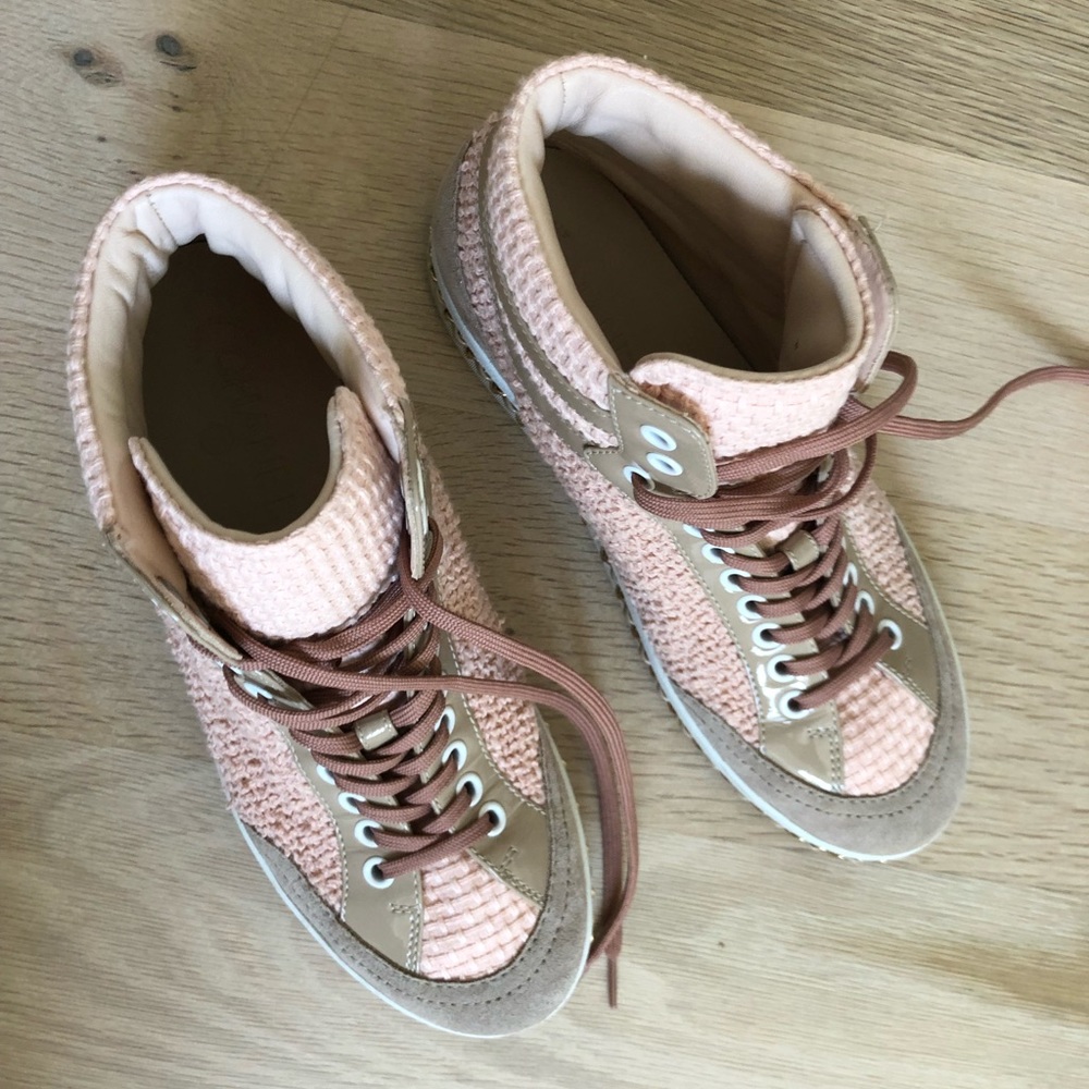 Chanel Size 38 - Picture 2 of 3